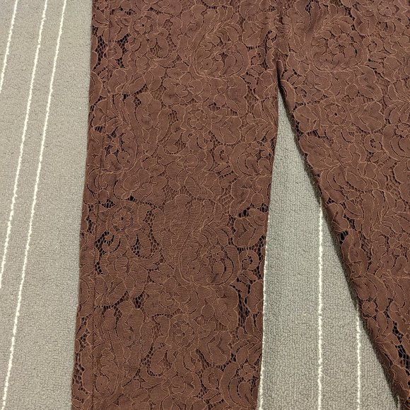 ONLY - cropped lace pants with zipper BNWT - Picture 2 of 8